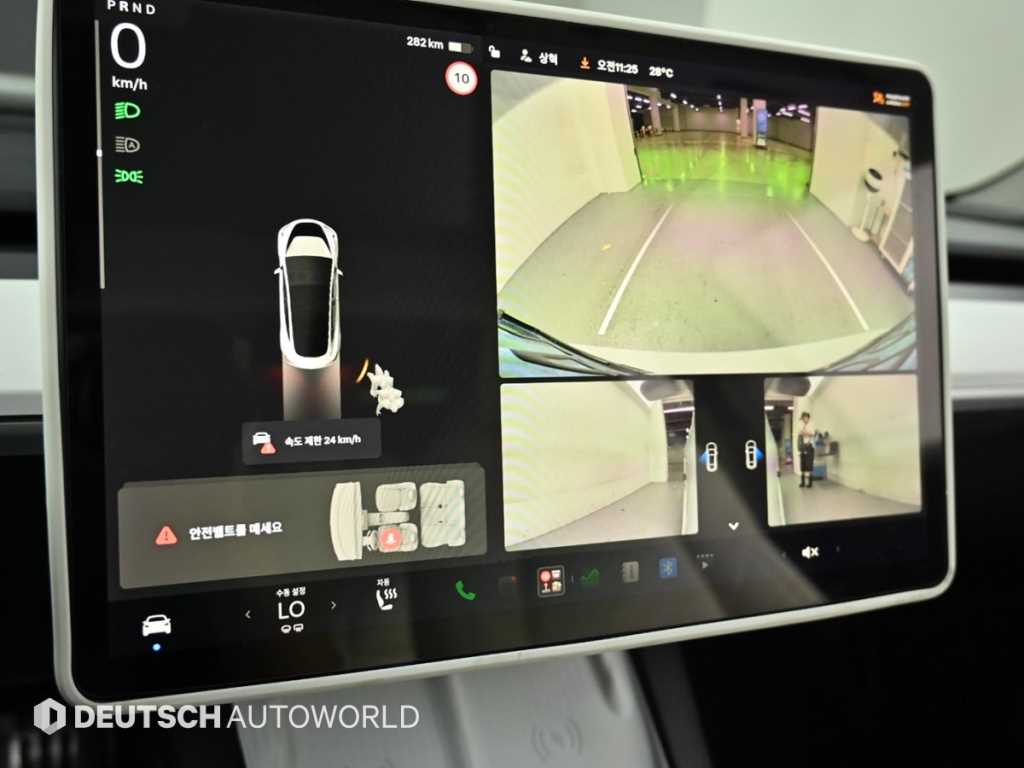 Tesla Model 3 — photo 15