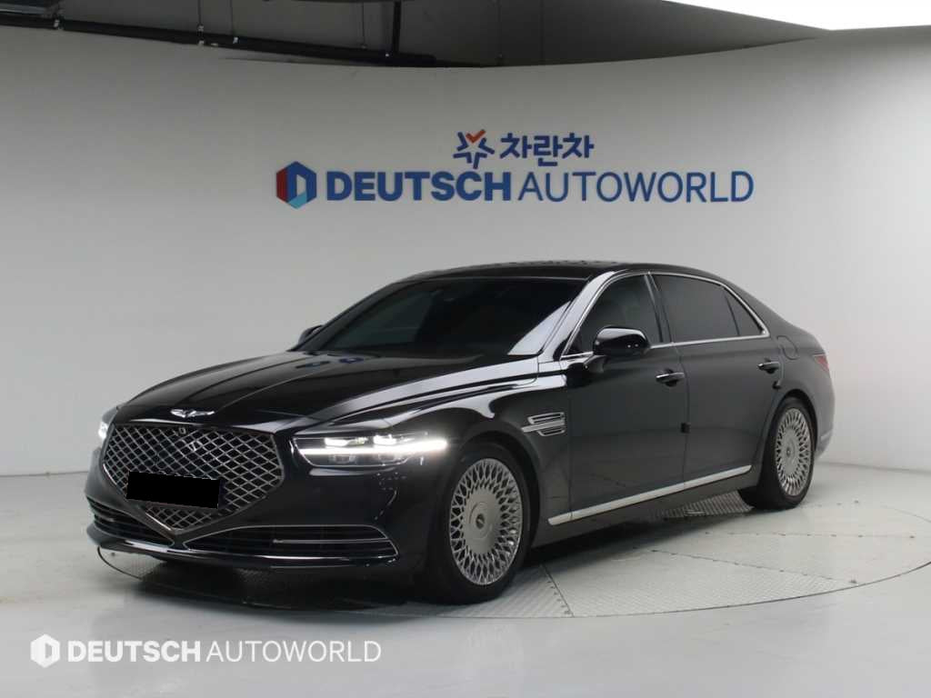 Genesis G90 — photo 01