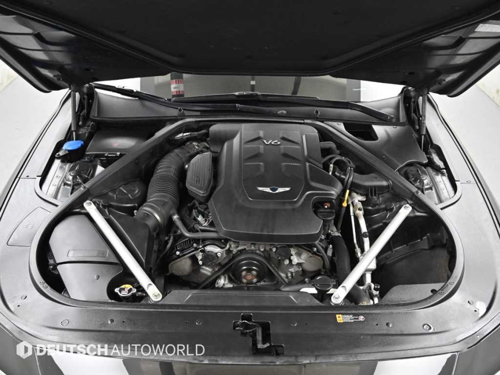 Genesis G90 — photo 06