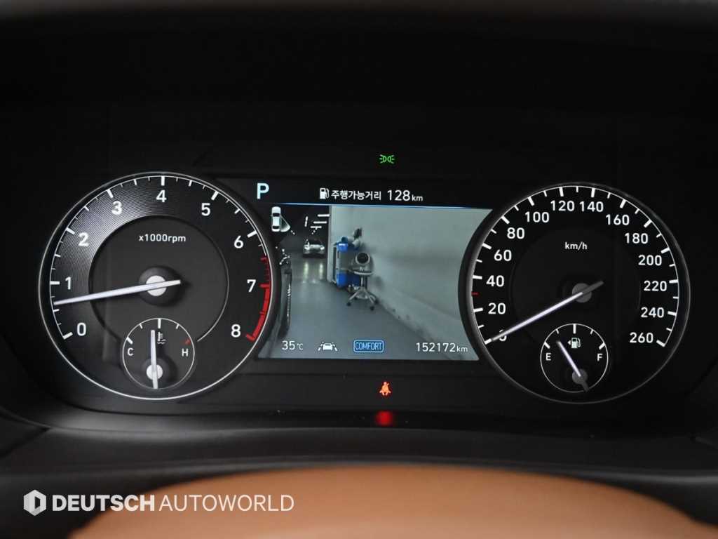 Genesis G90 — photo 08