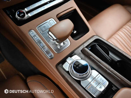 Genesis G90 — photo 09