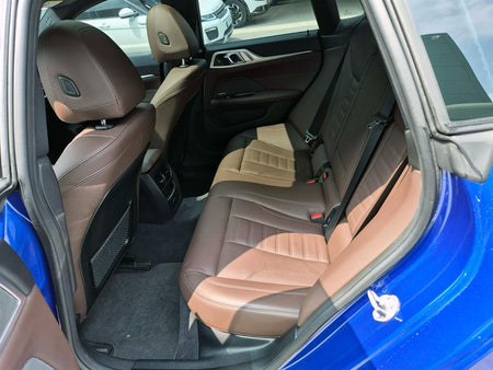 BMW i4 — photo 07