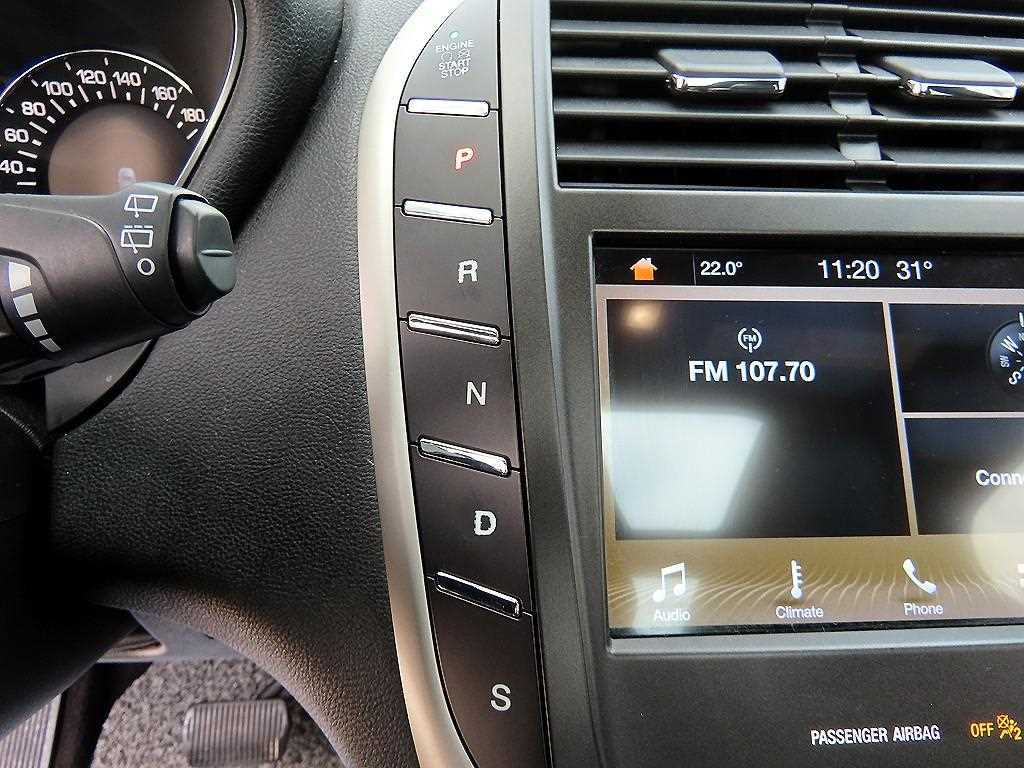 Lincoln MKC — photo 10