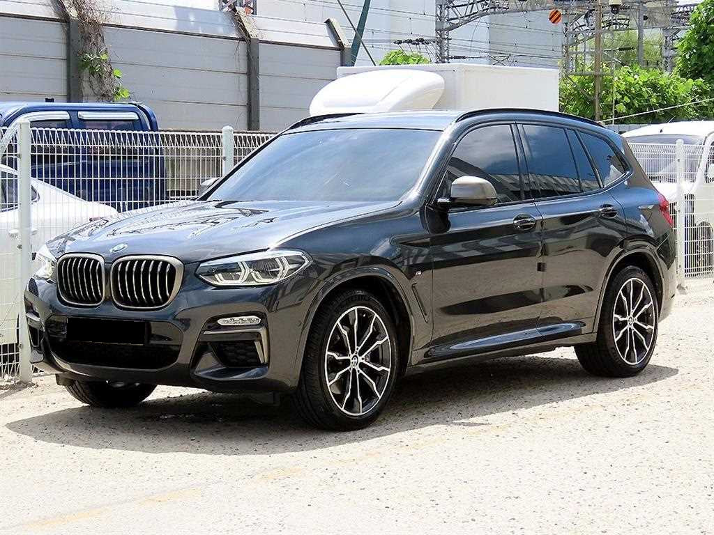 BMW X3 — photo 02