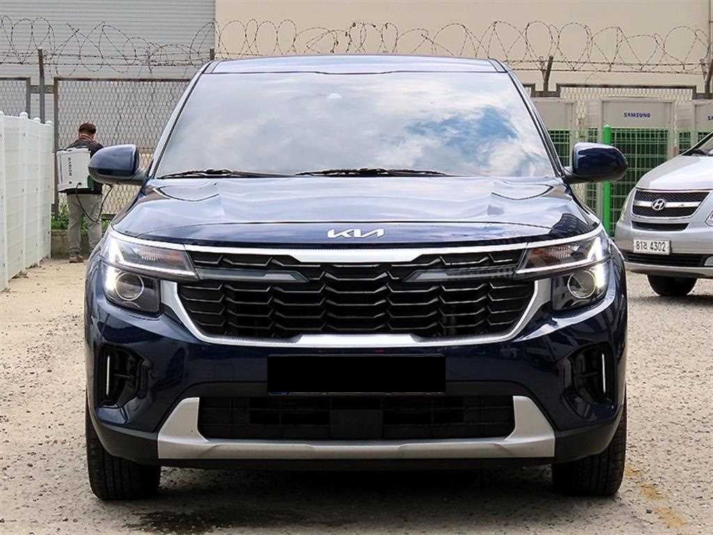 Kia Seltos — photo 01