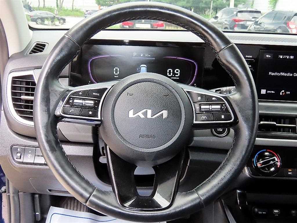 Kia Seltos — photo 08
