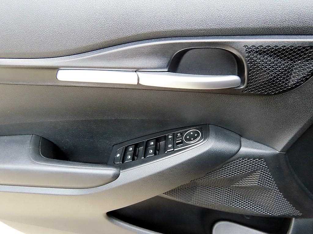 Kia Seltos — photo 11