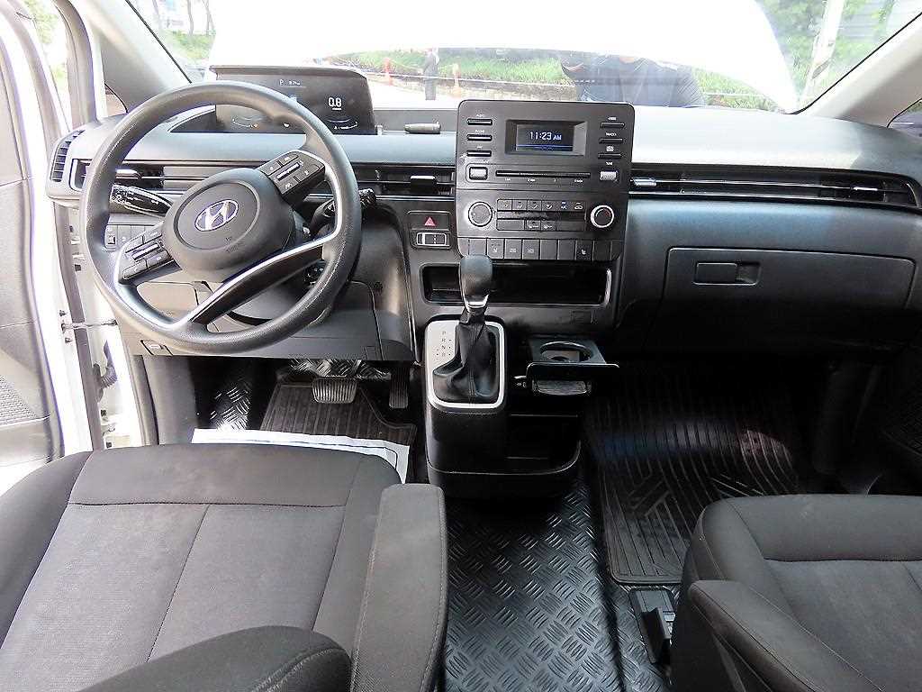 Hyundai Staria — photo 07