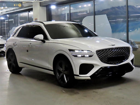Genesis GV70 — photo 01