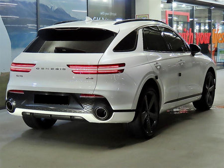 Genesis GV70 — photo 04