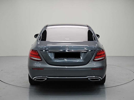 Mercedes-Benz E-Class — photo 03