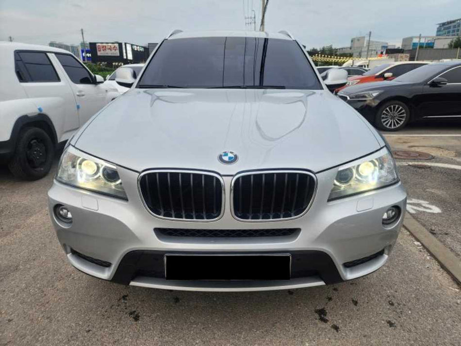 BMW X3 — photo 01
