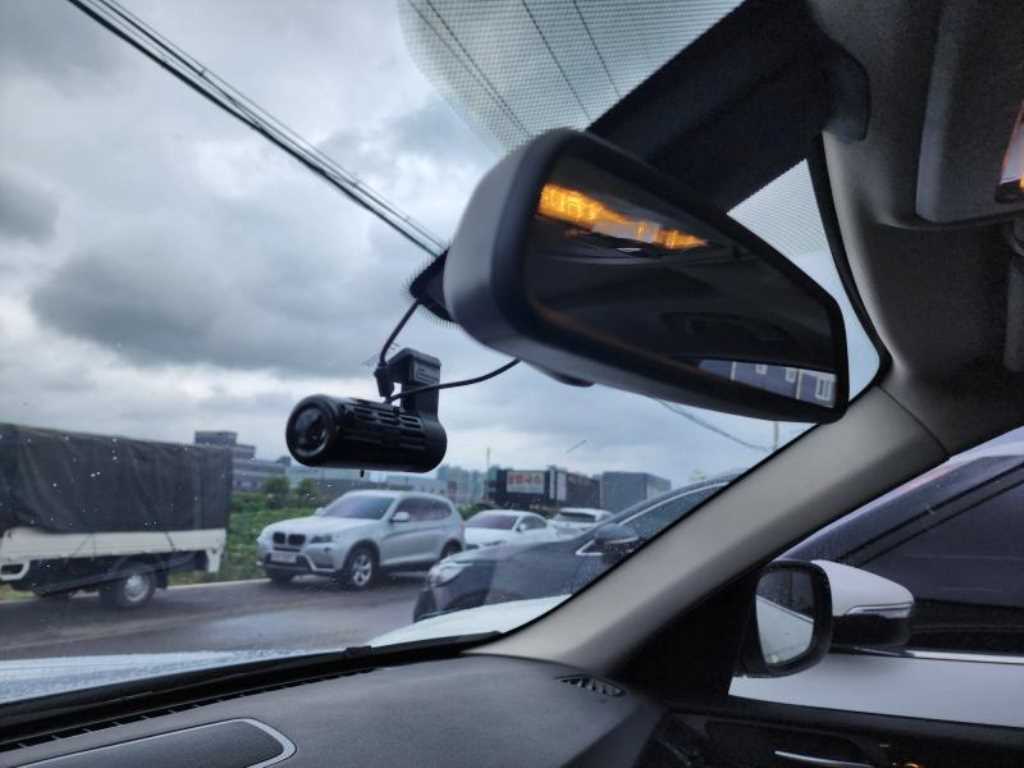 BMW X3 — photo 10