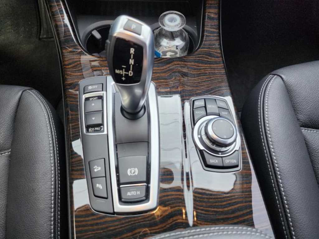 BMW X3 — photo 11