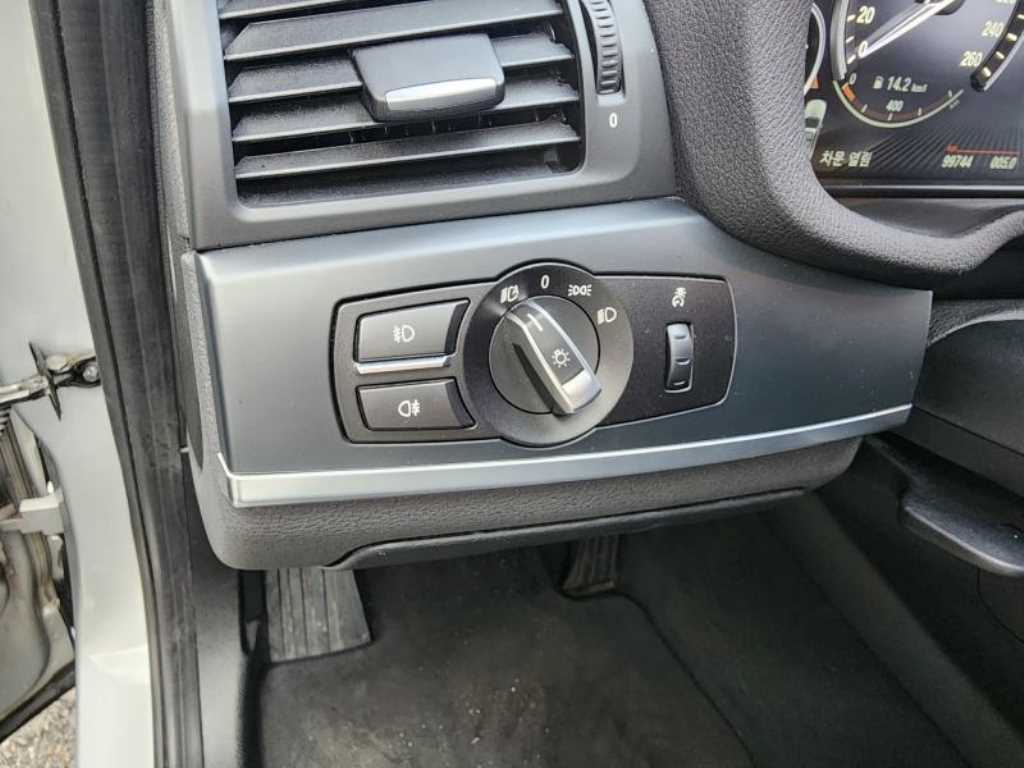 BMW X3 — photo 12