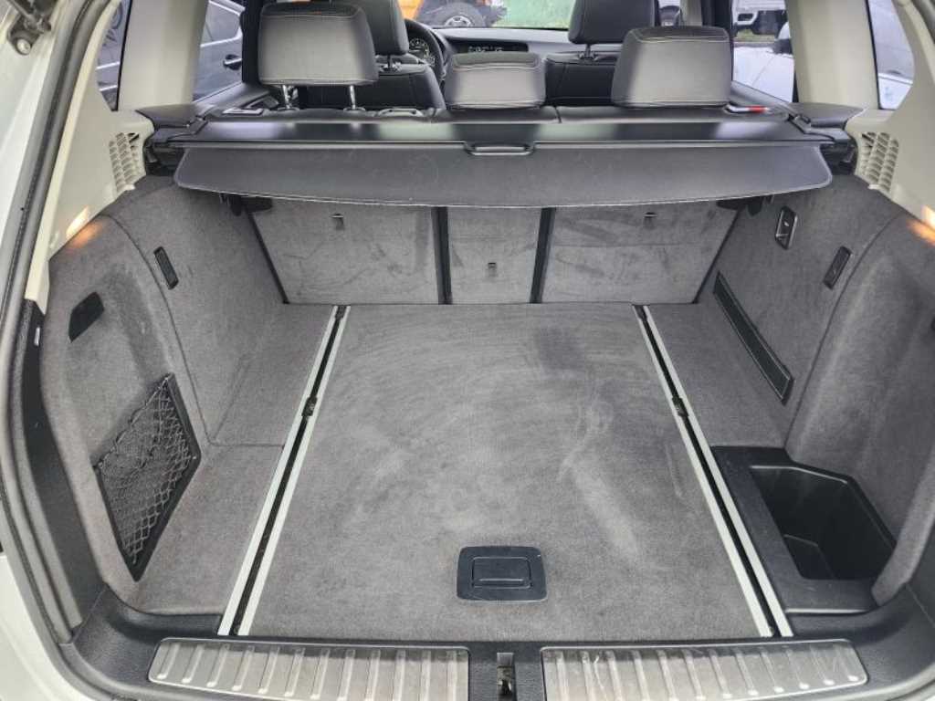 BMW X3 — photo 19