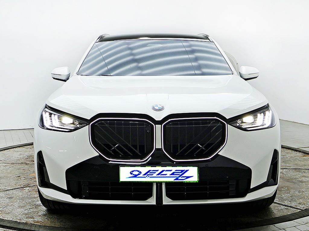 BMW X3 — photo 01