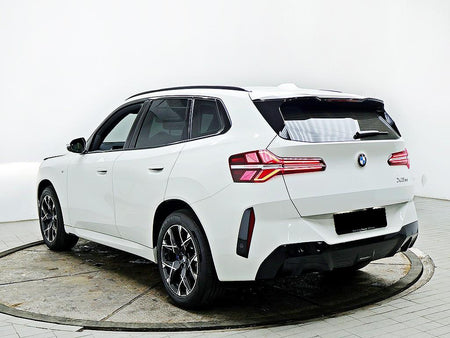 BMW X3 — photo 04