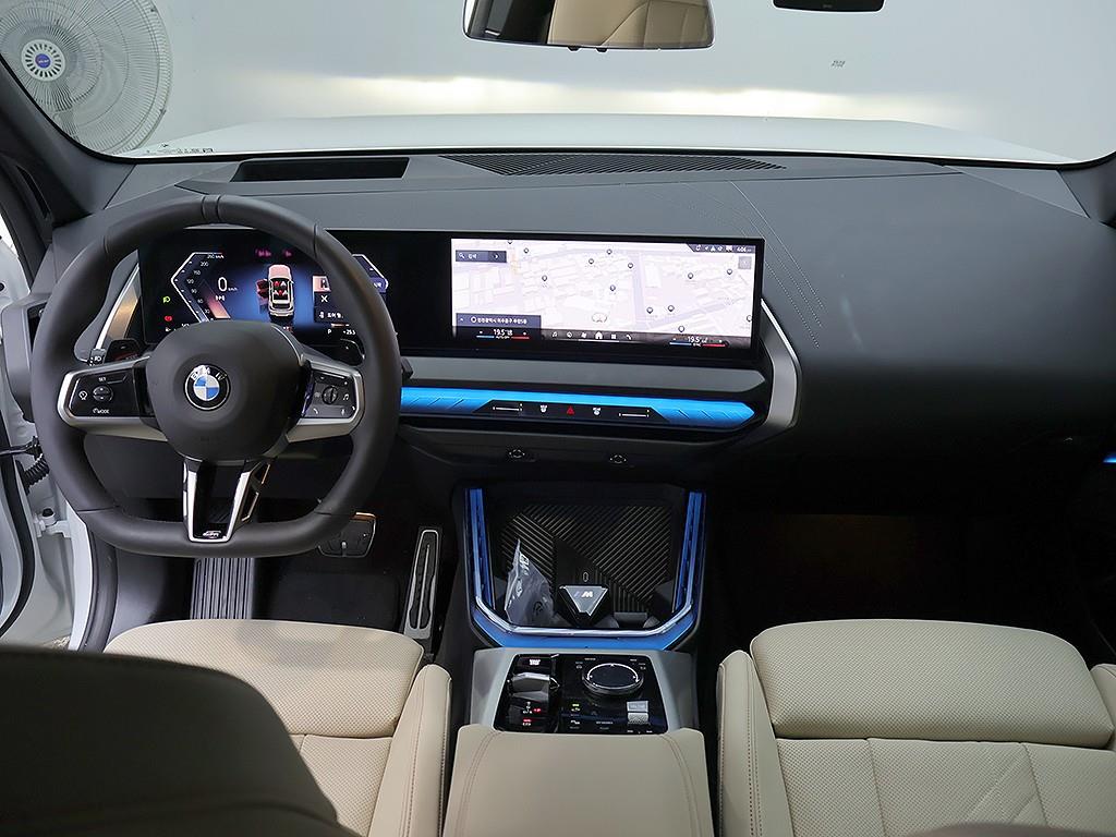 BMW X3 — photo 05