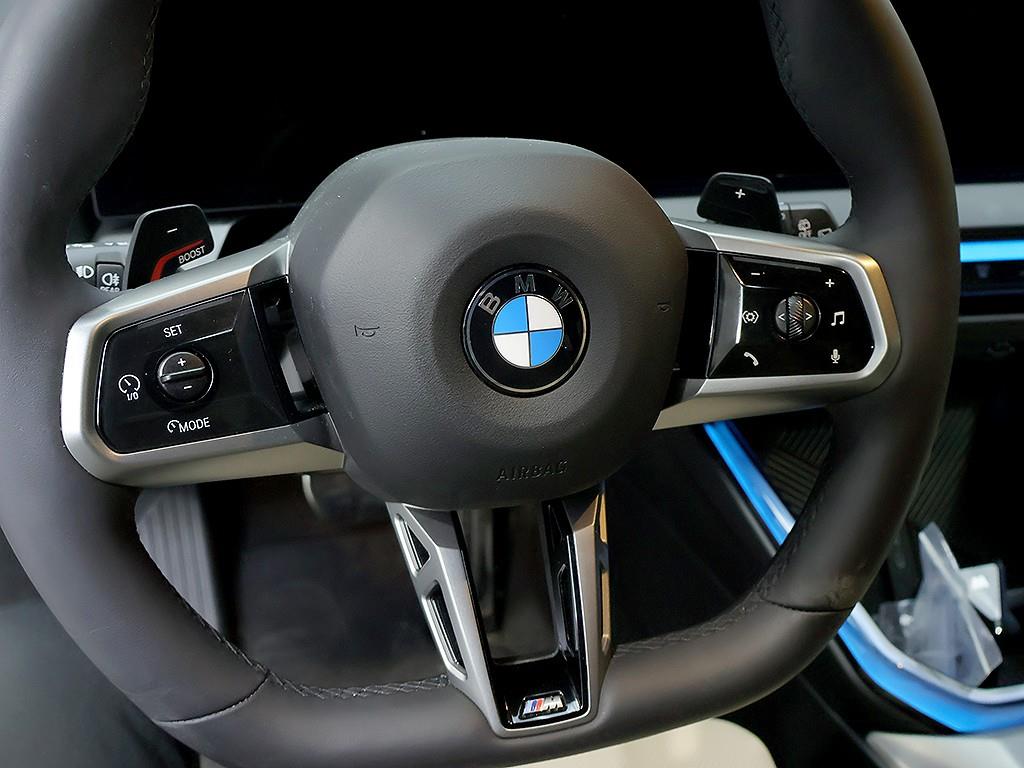 BMW X3 — photo 13
