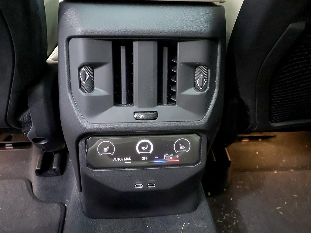 BMW X3 — photo 14