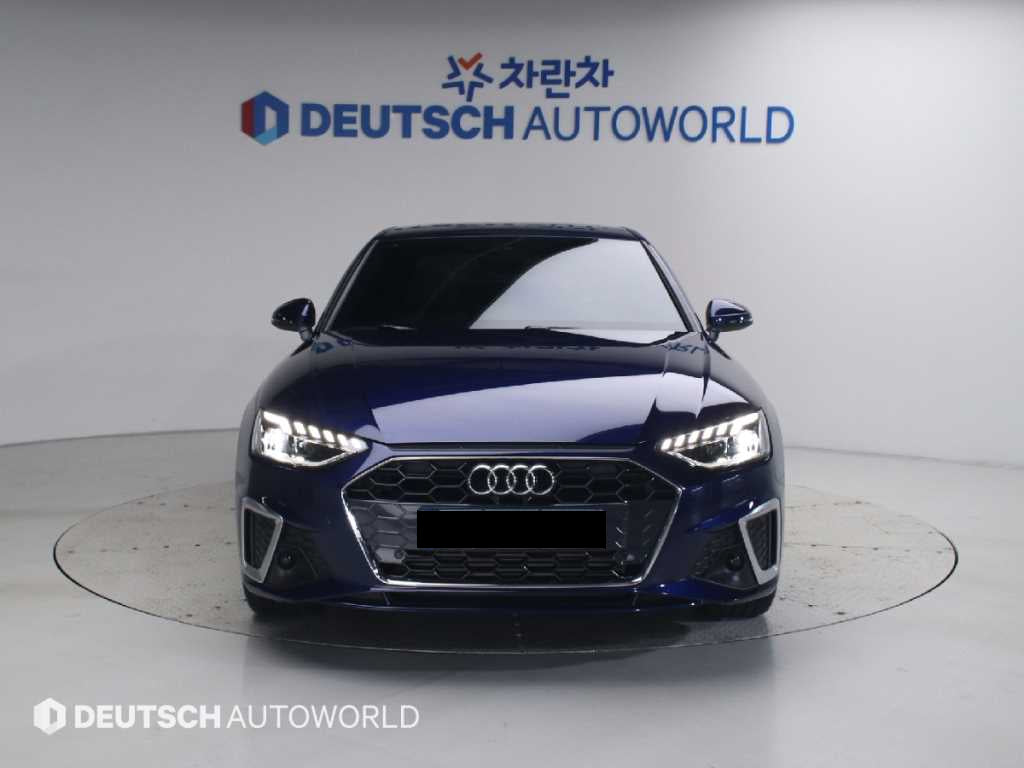 Audi A4 — photo 03