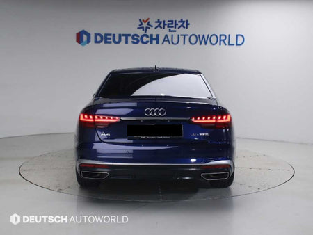 Audi A4 — photo 04