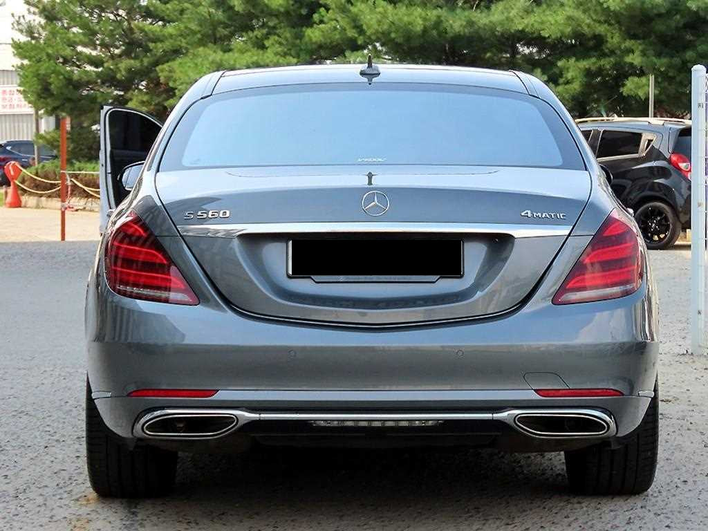 Mercedes-Benz S-Class — photo 04