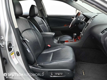 Lexus ES — photo 10