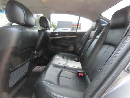 Infiniti G — photo 06