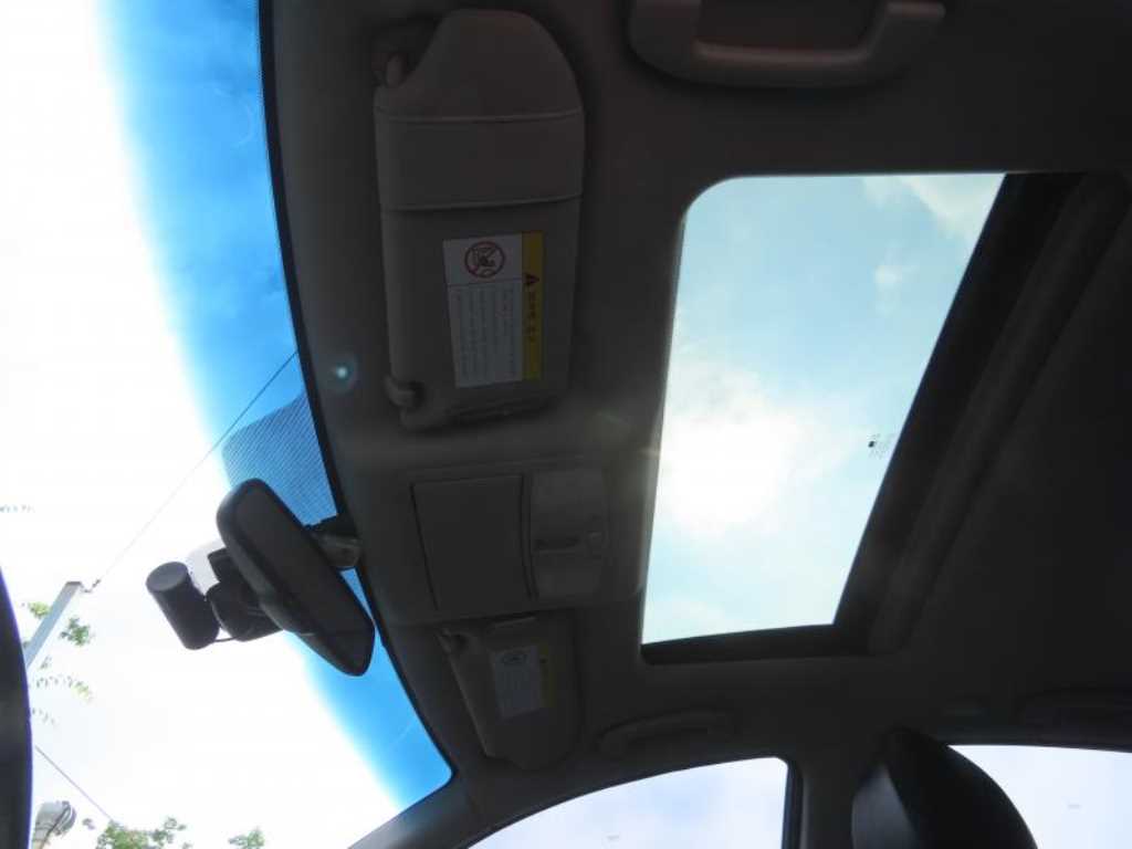 Infiniti G — photo 17