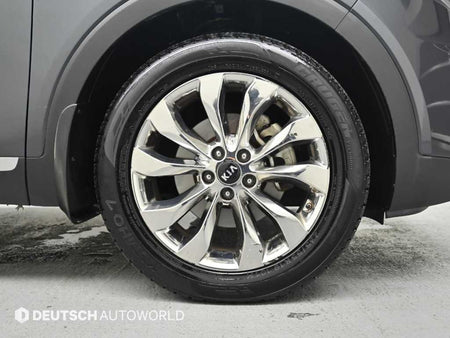 Kia Sorento — photo 05