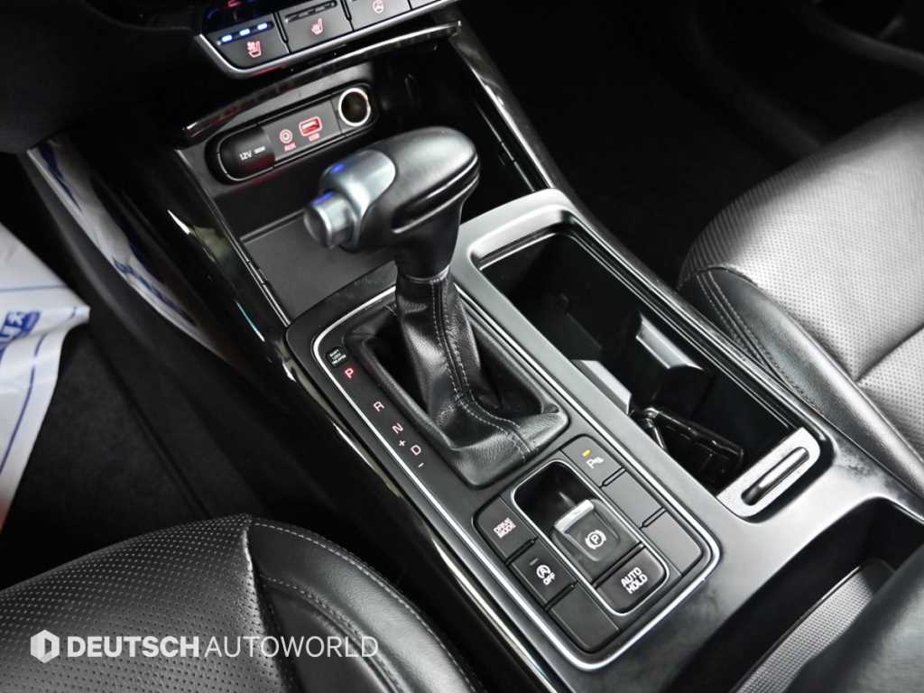 Kia Sorento — photo 09