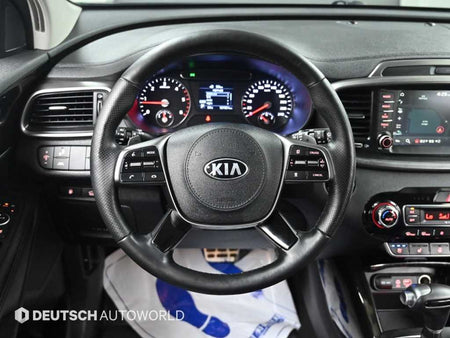 Kia Sorento — photo 13