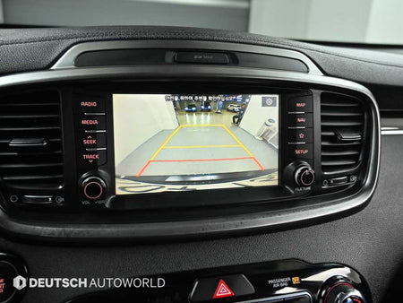 Kia Sorento — photo 15