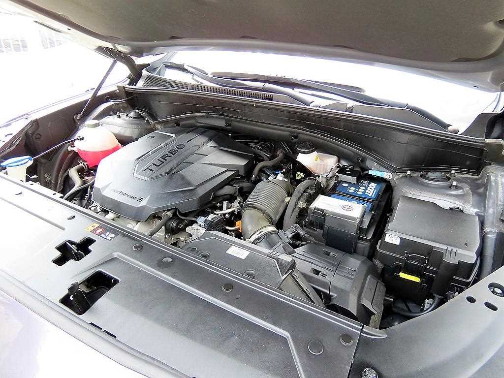 Hyundai Santafe — photo 19