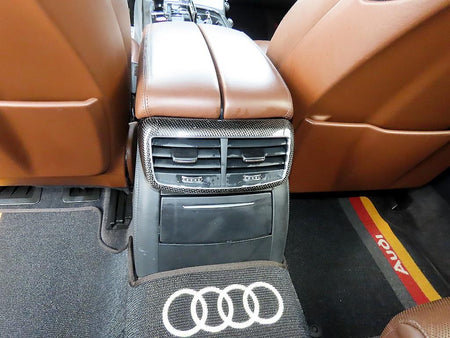Audi S8 — photo 15