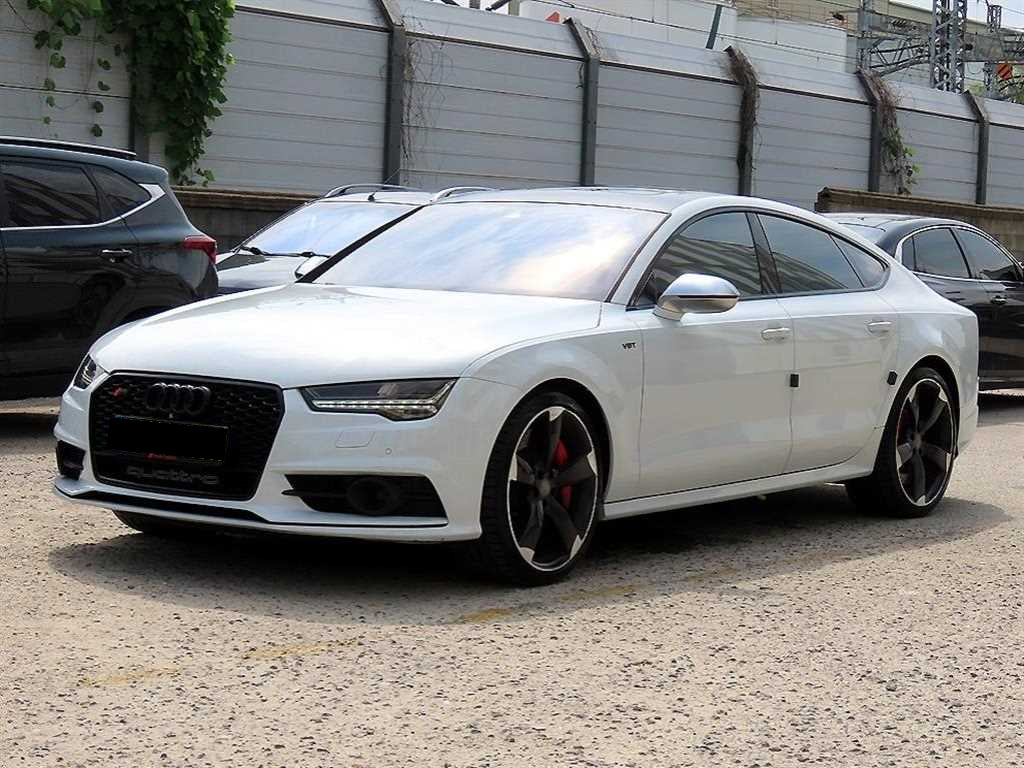Audi A7 — photo 02