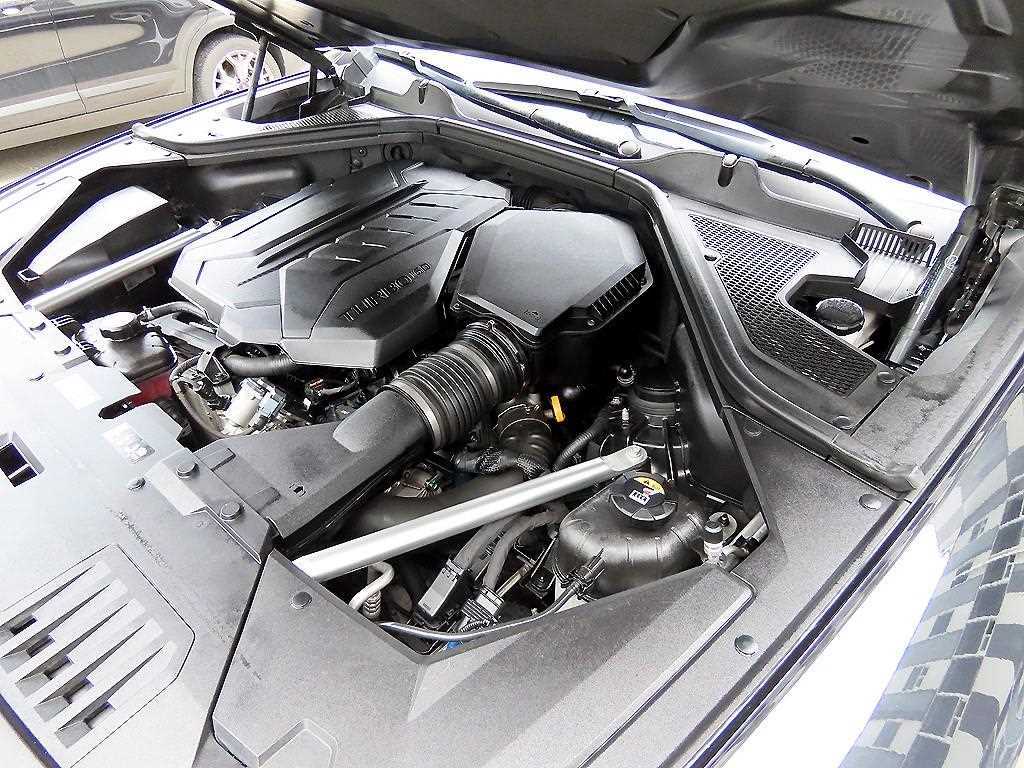 Genesis GV80 — photo 19