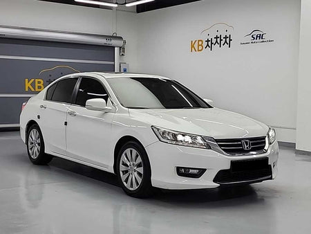 Honda Accord — photo 04