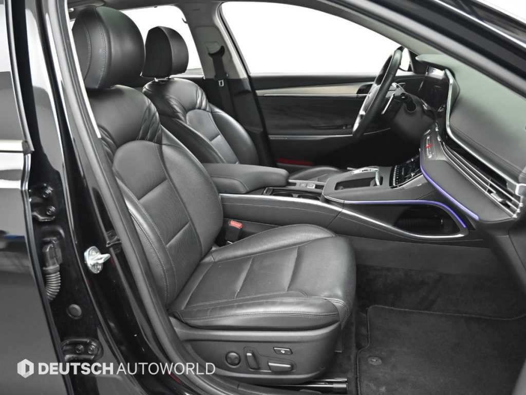 Hyundai Grandeur — photo 13