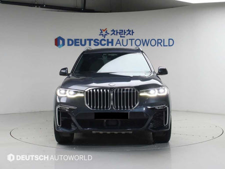 BMW X7 — photo 01