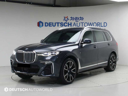 BMW X7 — photo 02