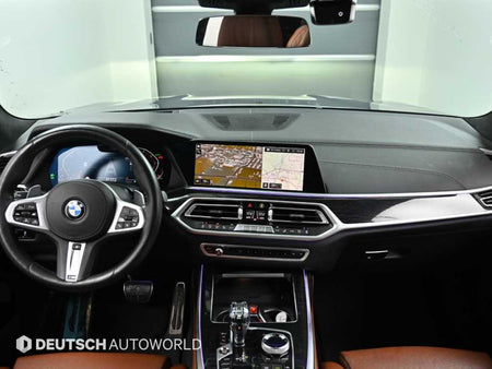 BMW X7 — photo 08
