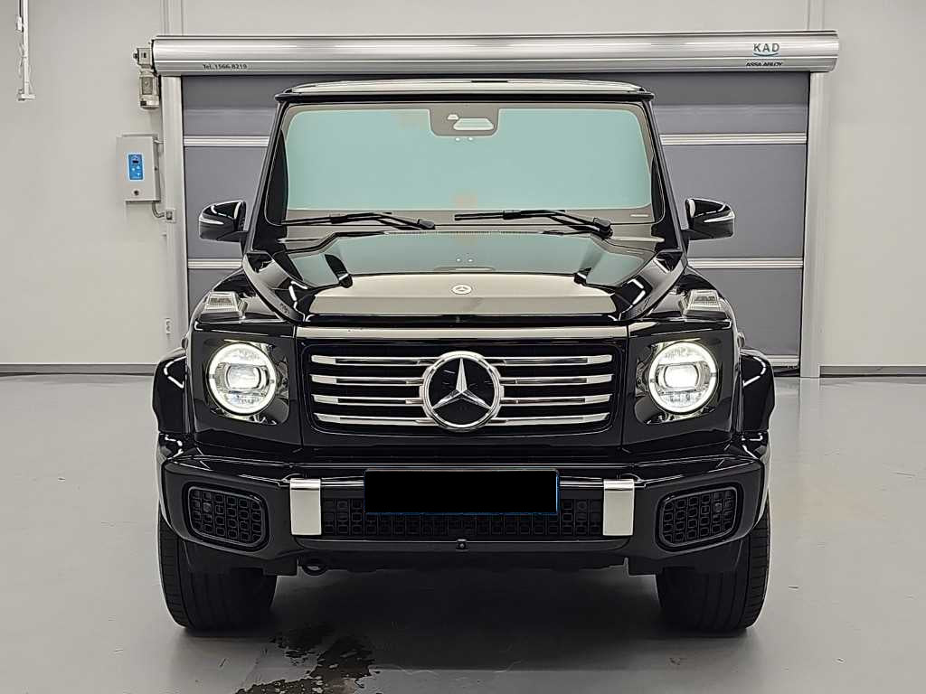 Mercedes-Benz G-Class — photo 02