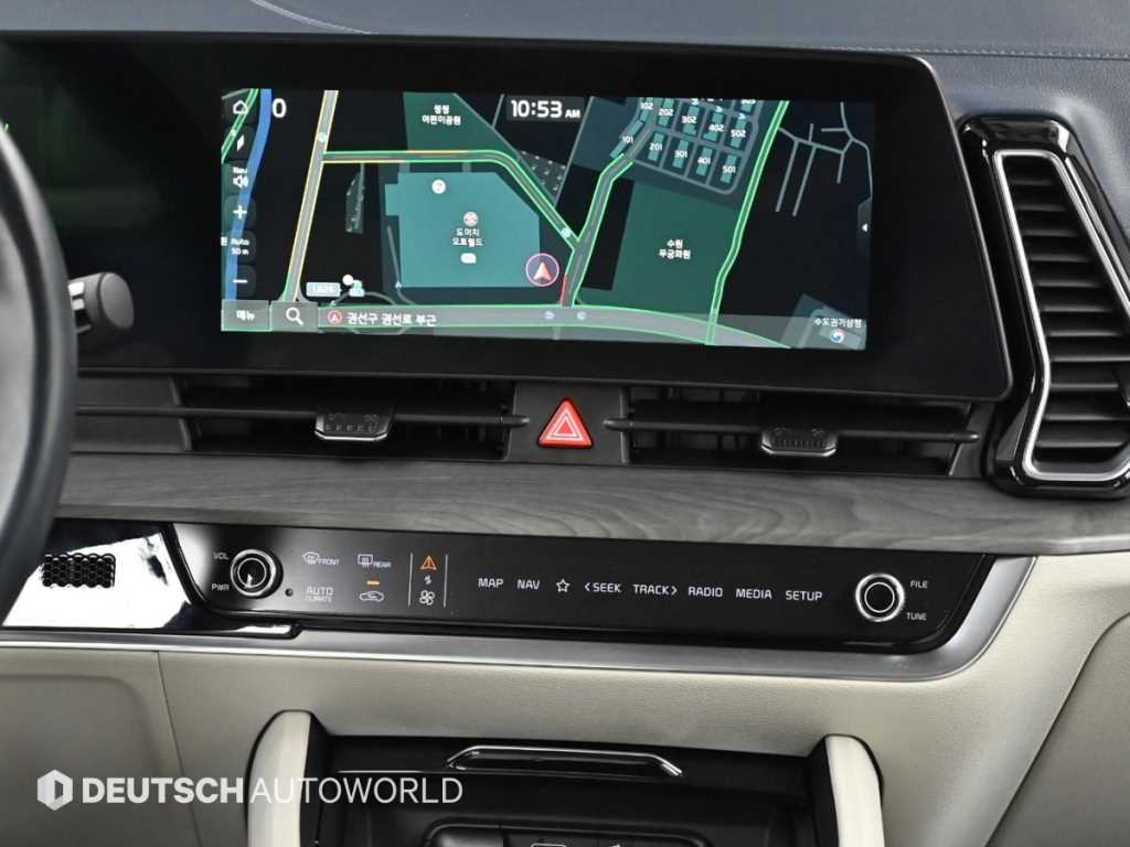 Kia Sportage — photo 14