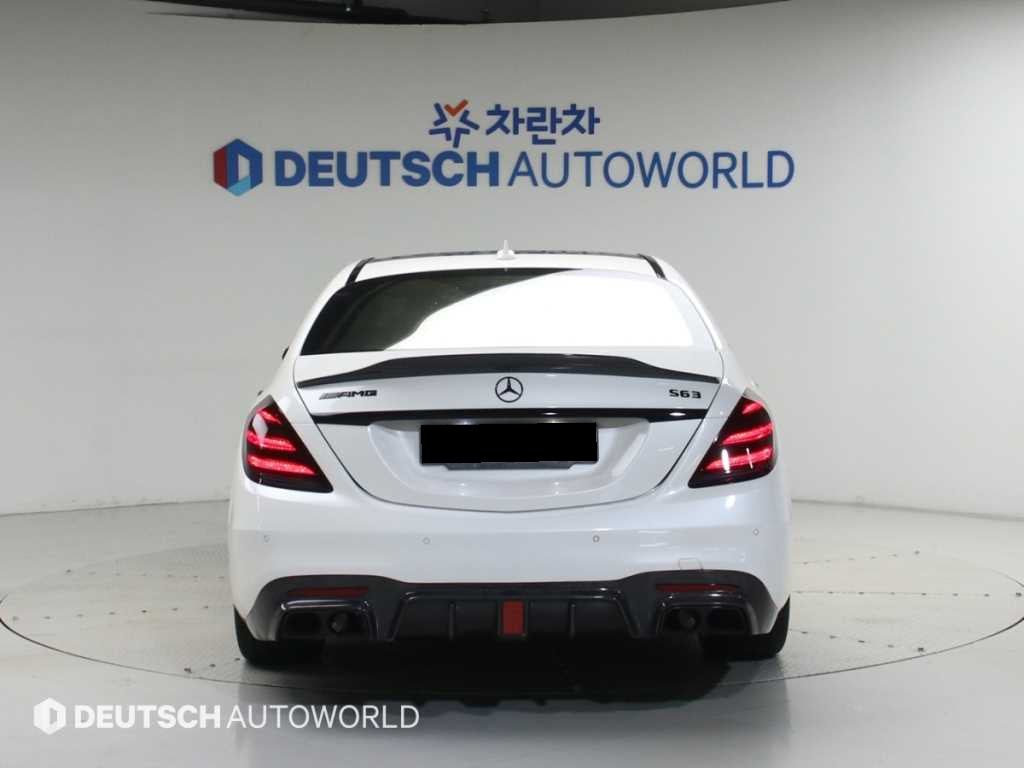 Mercedes-Benz S-Class — photo 04