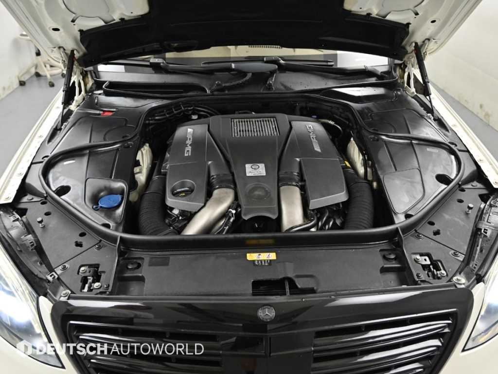 Mercedes-Benz S-Class — photo 06