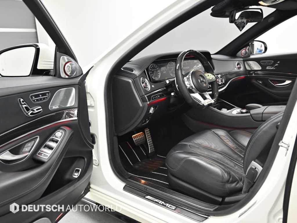 Mercedes-Benz S-Class — photo 11