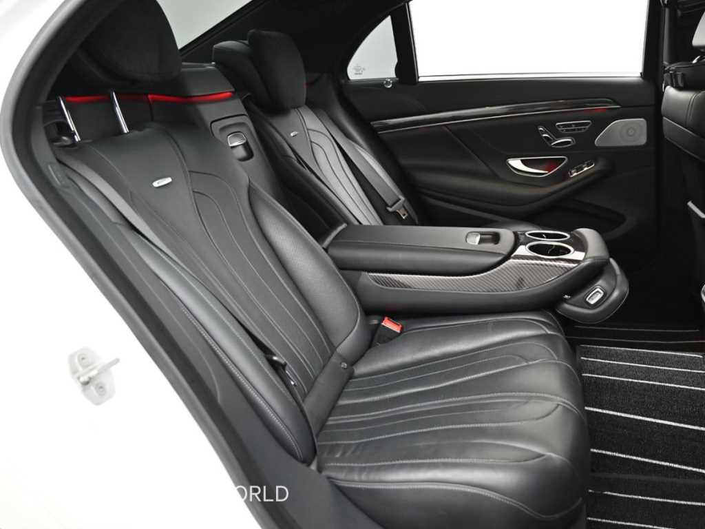 Mercedes-Benz S-Class — photo 12